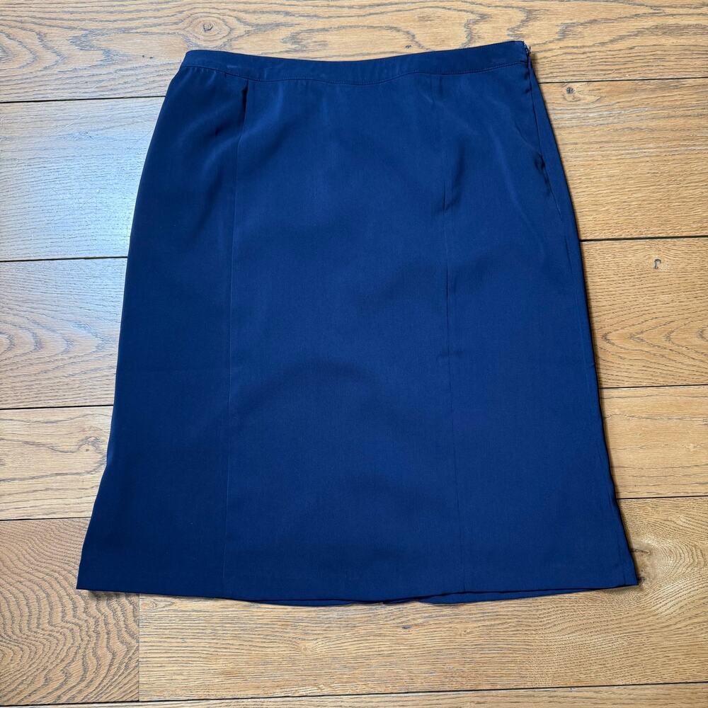 Susan Graver Pencil Skirt  M Navy Side Zip Career Work Boss Classic Knee Uniform